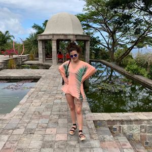 Meet your Posher, Taylor